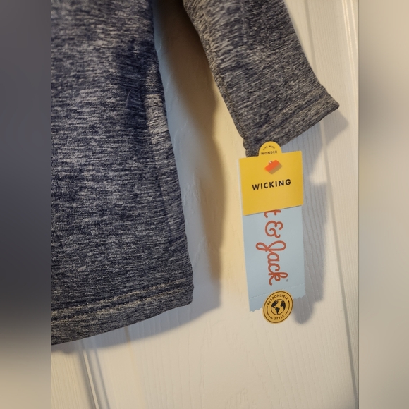 🔴CAT & JACK 12M ZIP UP HOODIE JACKET, NWT - Picture 4 of 5